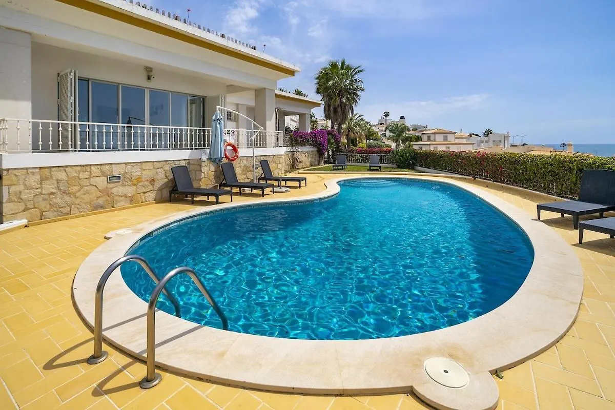 Villa Sitambo- Pool & Sea View Albufeira
